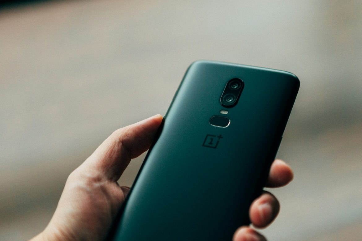 OnePlus 13 Verwacht Met 24GB LPDDR5X RAM Voor Generatieve AI Functionaliteiten